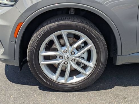 Used 2025 Dodge Durango GT AWD/4WD image 13