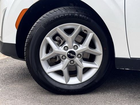 Used 2023 Kia Soul LX w/ Option Group 015 image 11