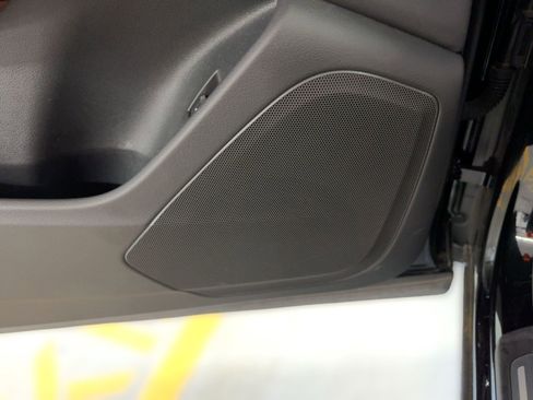 Used 2024 Audi Q8 Premium w/ Black Optic Package image 22