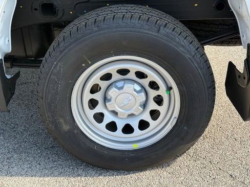 New 2026 Chevrolet Silverado 1500 W/T image 4