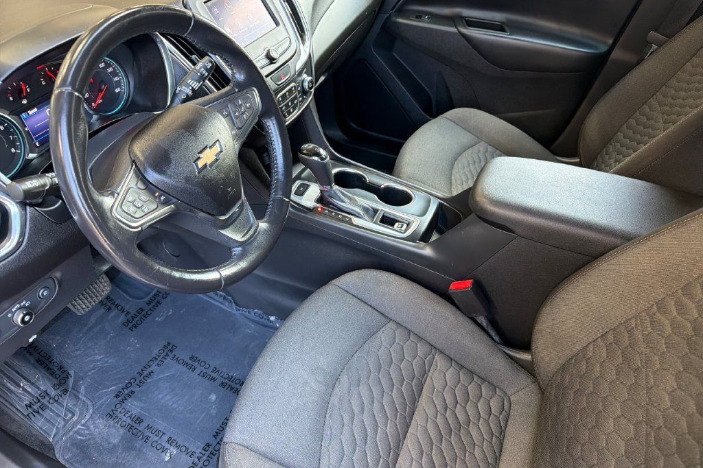 Used 2020 Chevrolet Equinox LT AWD/4WD image 8