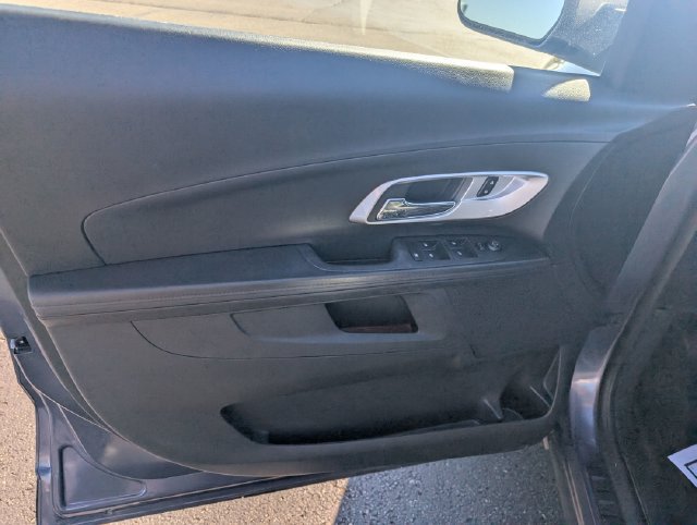 Used 2014 Chevrolet Equinox LS FWD image 12