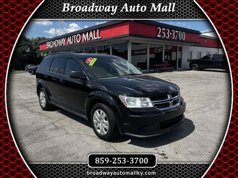 Used 2016 Dodge Journey SE w/ Flexible Seating Group FWD image 1