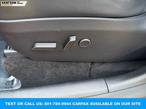 Used 2024 Tesla Model Y Performance image 31