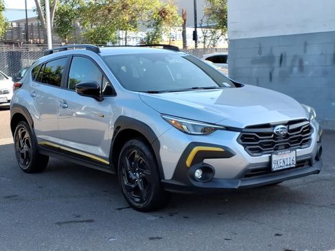 Used 2024 Subaru Crosstrek 2.5i Sport w/ Crosstrek Mirror Package AWD/4WD image 3