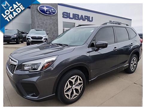 Used 2021 Subaru Forester Premium image 2