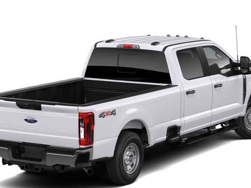 New 2026 Ford F250 XL w/ XL Chrome Package image 25