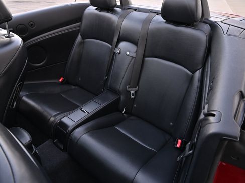 Used 2010 Lexus IS 250C RWD image 17