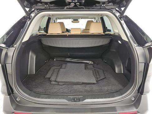 Used 2025 Toyota RAV4 XLE Premium FWD image 32