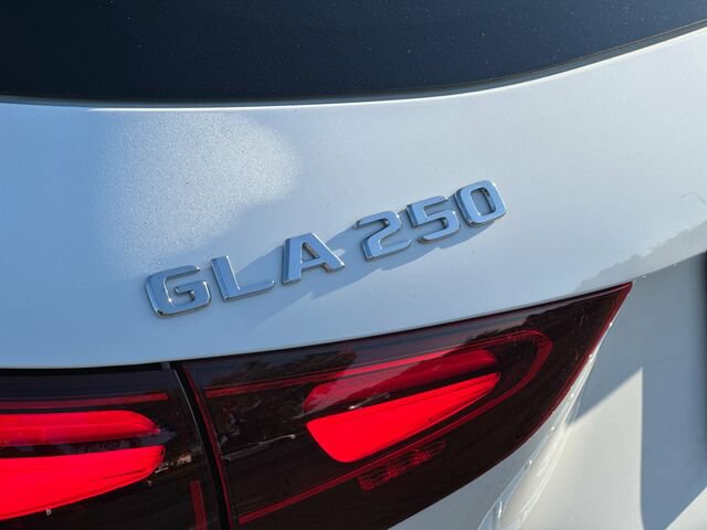 Certified 2026 Mercedes-Benz GLA 250 image 34