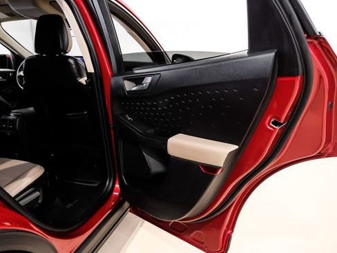 Used 2020 Ford Escape SEL image 44