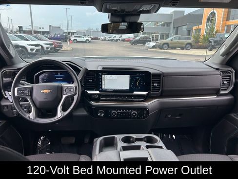 Used 2024 Chevrolet Silverado 1500 LT AWD/4WD image 9