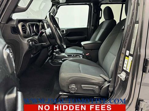 Used 2019 Jeep Wrangler Unlimited Sport S AWD/4WD image 12