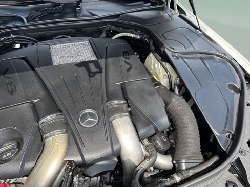 Used 2017 Mercedes-Benz S 550 Sedan image 40