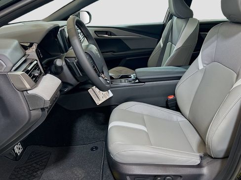 New 2026 Toyota Camry SE w/ Convenience Package FWD image 20