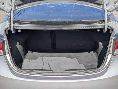 Used 2012 Hyundai Elantra Limited image 15