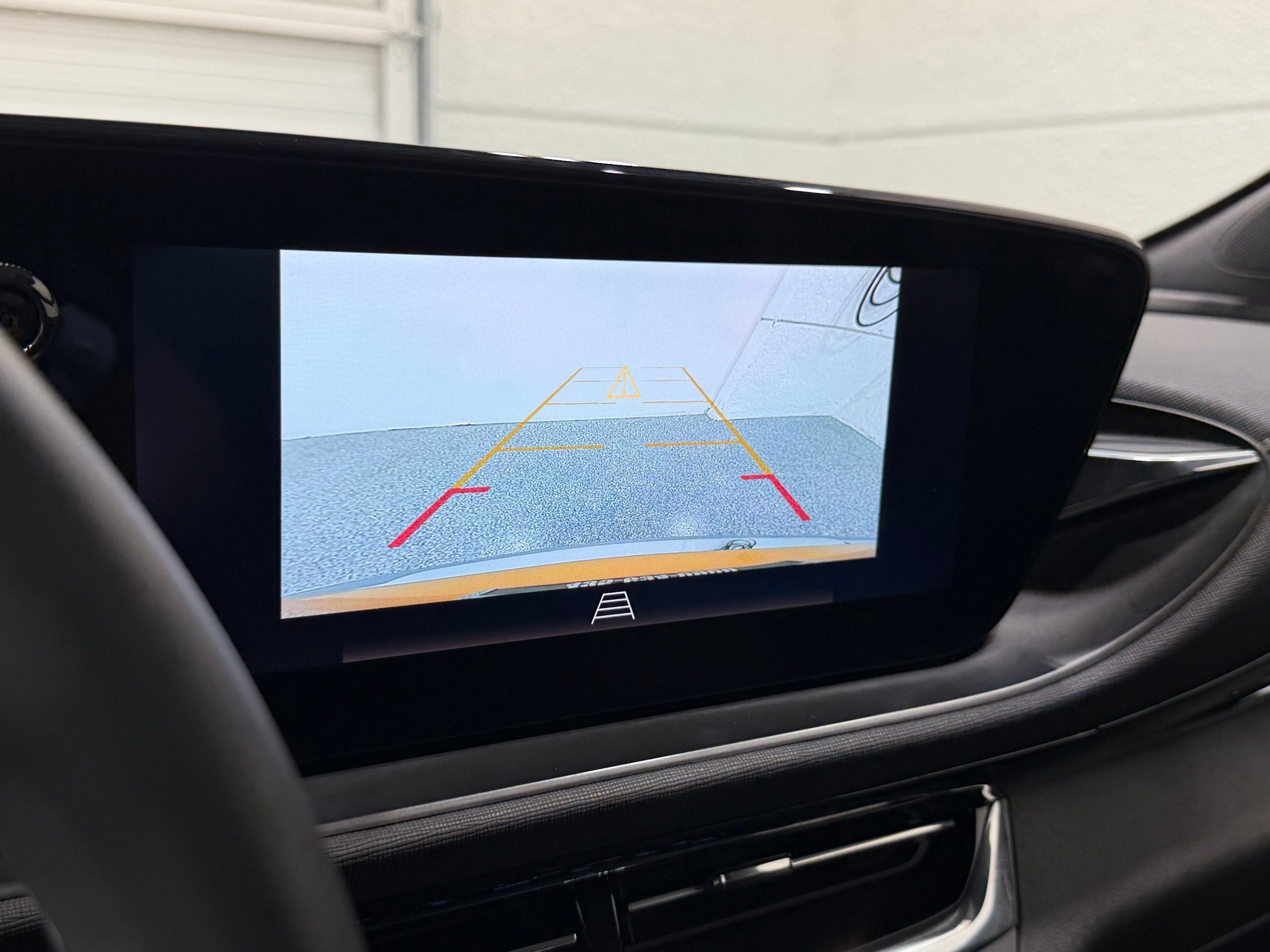 Used 2025 Buick Envista Avenir FWD image 46