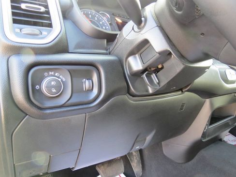 Used 2026 RAM 2500 Big Horn AWD/4WD image 12