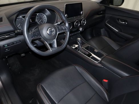 Certified 2023 Nissan Sentra SR w/ SR Premium Package image 25