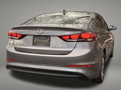 Used 2018 Hyundai Elantra Value Edition FWD image 5