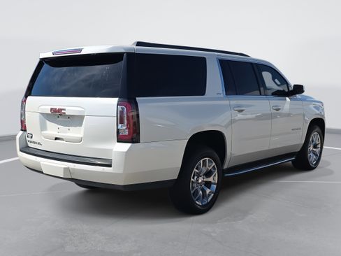 Used 2015 GMC Yukon XL SLT w/ Open Road Package image 5
