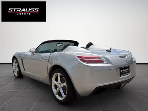 Used 2007 Saturn Sky Red Line RWD image 8