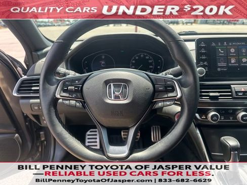 Used 2018 Honda Accord Sport image 12