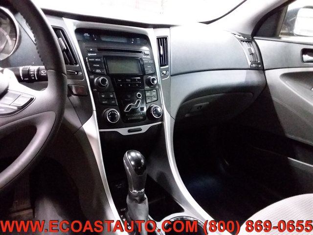 Used 2012 Hyundai Sonata SE FWD image 10