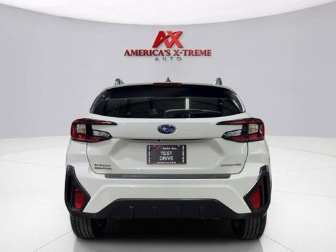 Used 2024 Subaru Crosstrek 2.0i Premium AWD/4WD image 5