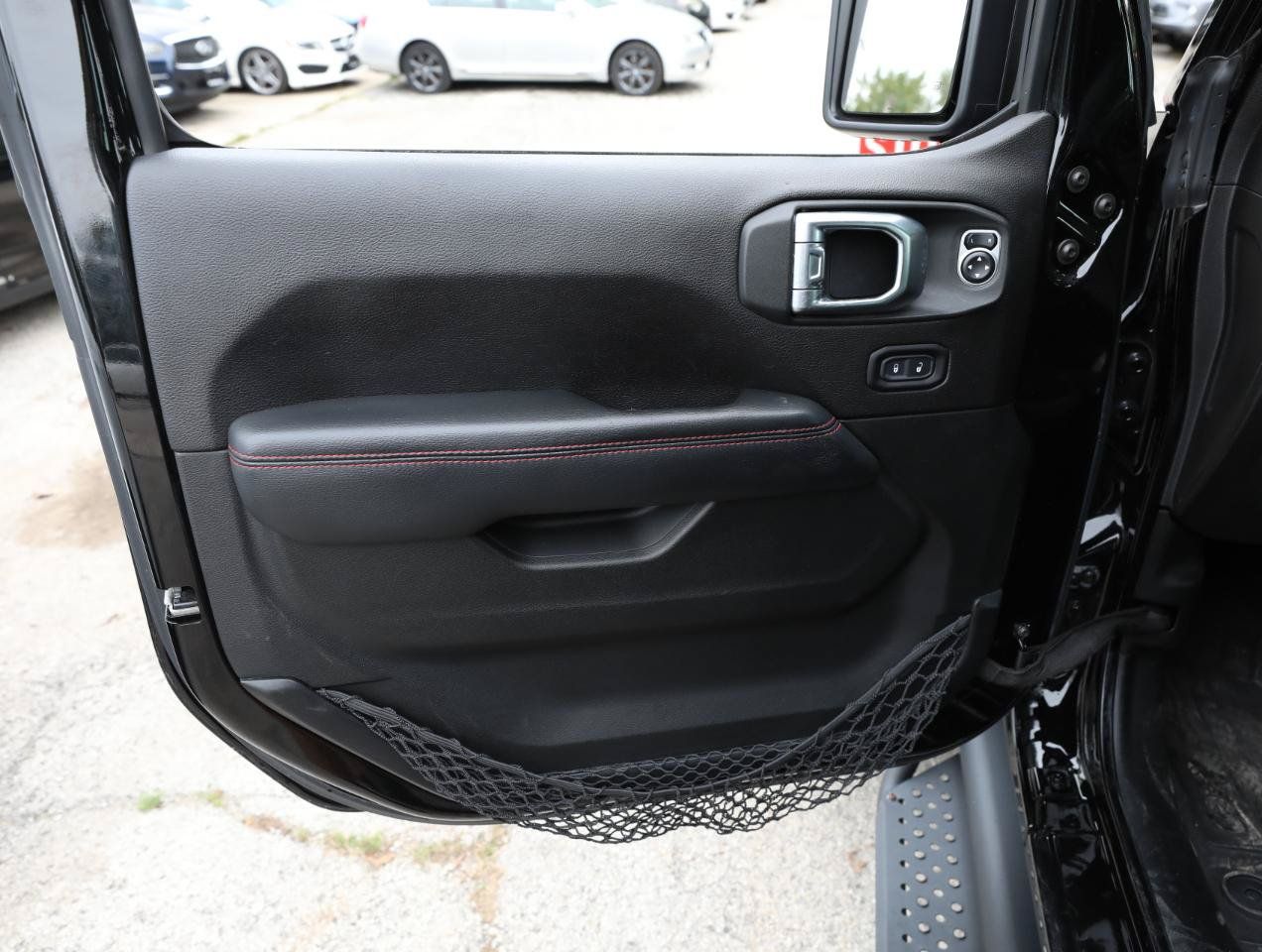 Used 2020 Jeep Gladiator Rubicon AWD/4WD image 17