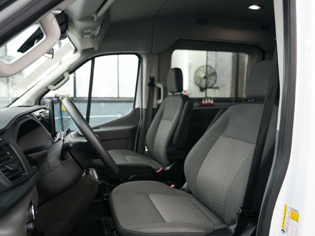 Used 2025 Ford Transit 350 XLT RWD image 26