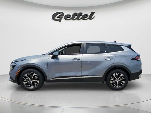 Used 2025 Kia Sportage EX FWD image 7