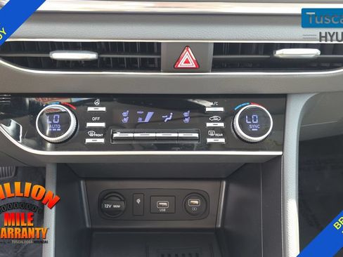 Used 2023 Hyundai Sonata Limited FWD image 21