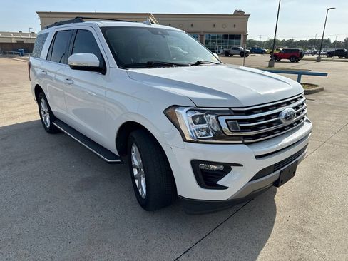 Used 2021 Ford Expedition XLT RWD image 18