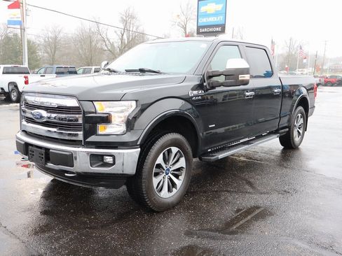 Used 2015 Ford F150 Lariat image 34