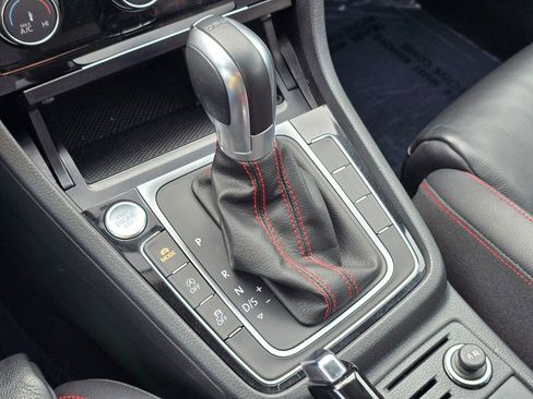 Used 2018 Volkswagen GTI SE w/ SE Leather Package FWD image 37
