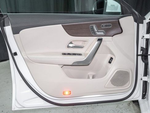 New 2025 Mercedes-Benz CLA 250 image 10