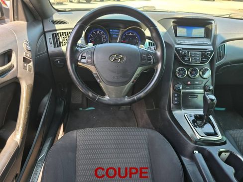 Used 2014 Hyundai Genesis 2.0T RWD image 17