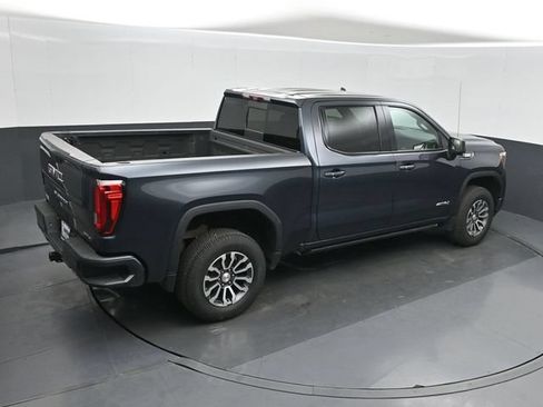 Used 2021 GMC Sierra 1500 AT4 w/ AT4 Premium Package AWD/4WD image 36