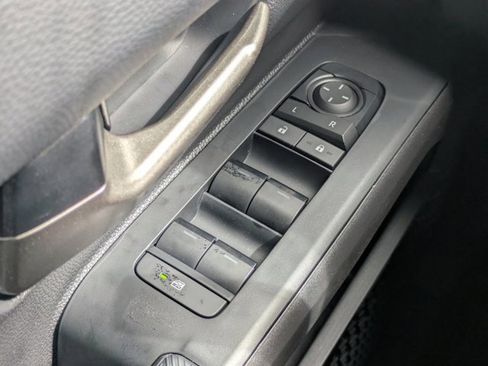 New 2025 Toyota Tacoma Limited AWD/4WD image 21
