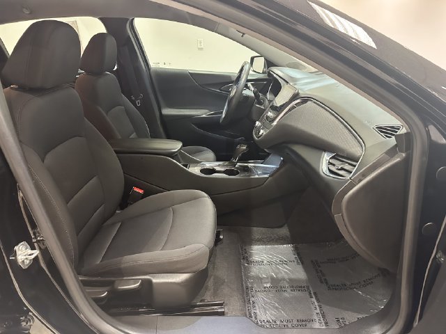 Used 2019 Chevrolet Malibu LT FWD image 6