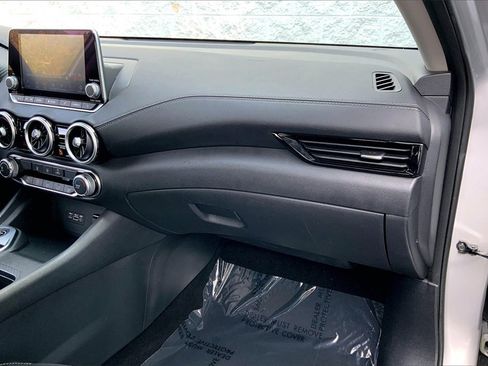 Certified 2023 Nissan Sentra SV image 16