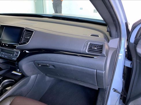 Used 2022 Honda Ridgeline Black Edition image 19