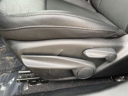 Used 2025 Jeep Compass Trailhawk image 22