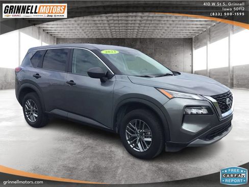 Used 2023 Nissan Rogue S AWD/4WD image 3