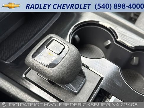 Used 2023 Nissan Rogue SV image 11