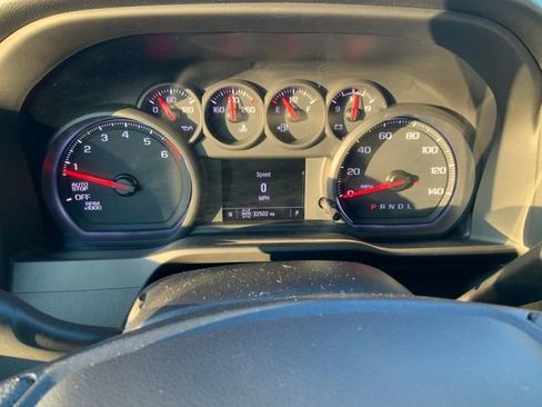 Used 2022 Chevrolet Silverado 1500 Custom image 21