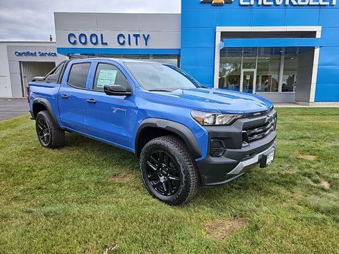 New 2025 Chevrolet Colorado Trail Boss w/ Midnight Edition AWD/4WD image 27