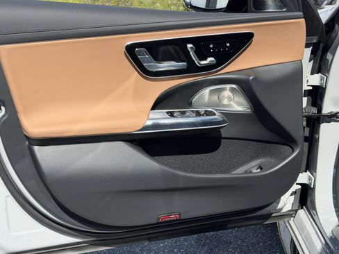 New 2026 Mercedes-Benz E 53 AMG 4MATIC Sedan image 17