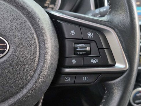 Used 2020 Subaru Forester Premium AWD/4WD image 22